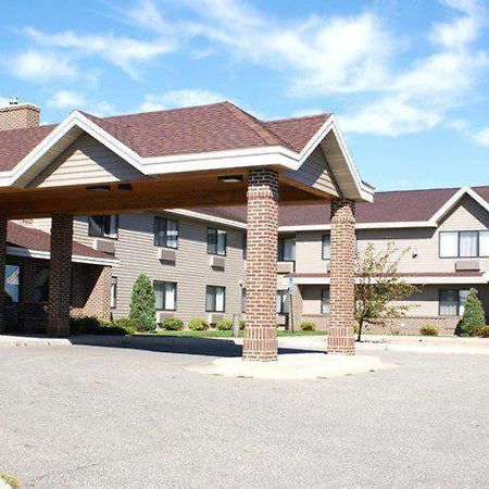 Madelia Hotel & Suites Extérieur photo
