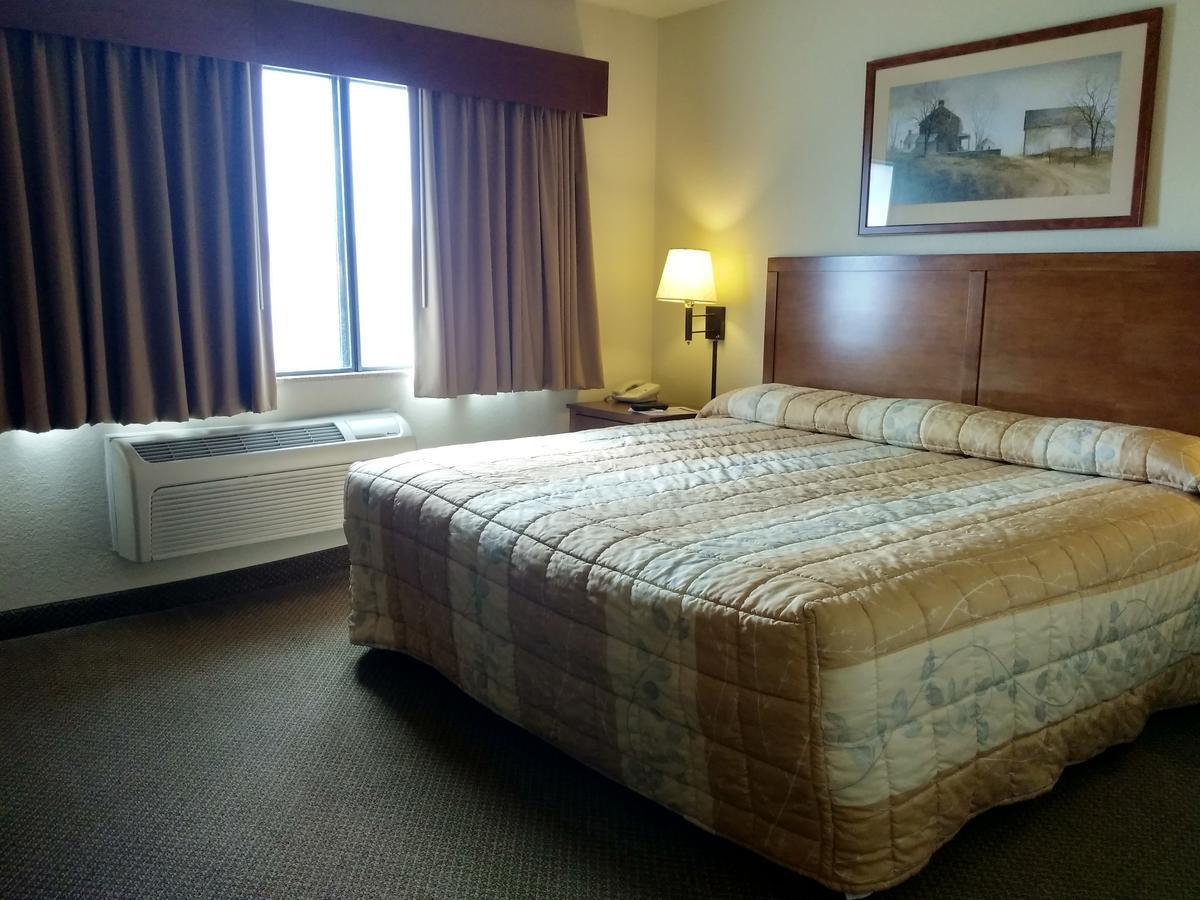 Madelia Hotel & Suites Extérieur photo