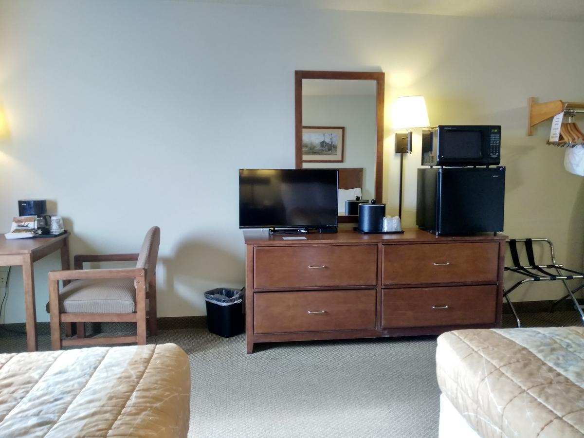 Madelia Hotel & Suites Extérieur photo