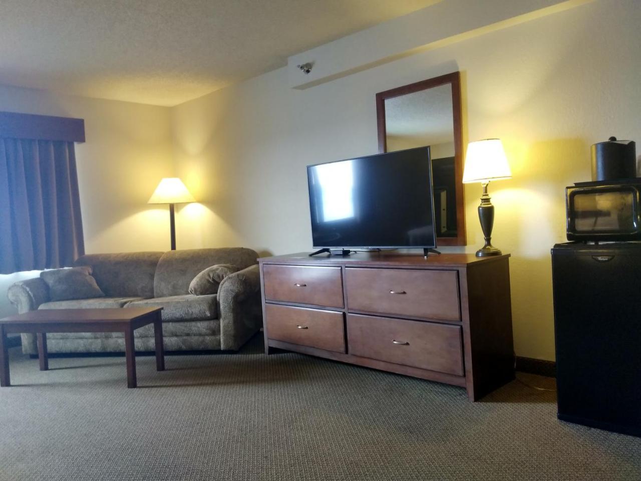 Madelia Hotel & Suites Extérieur photo